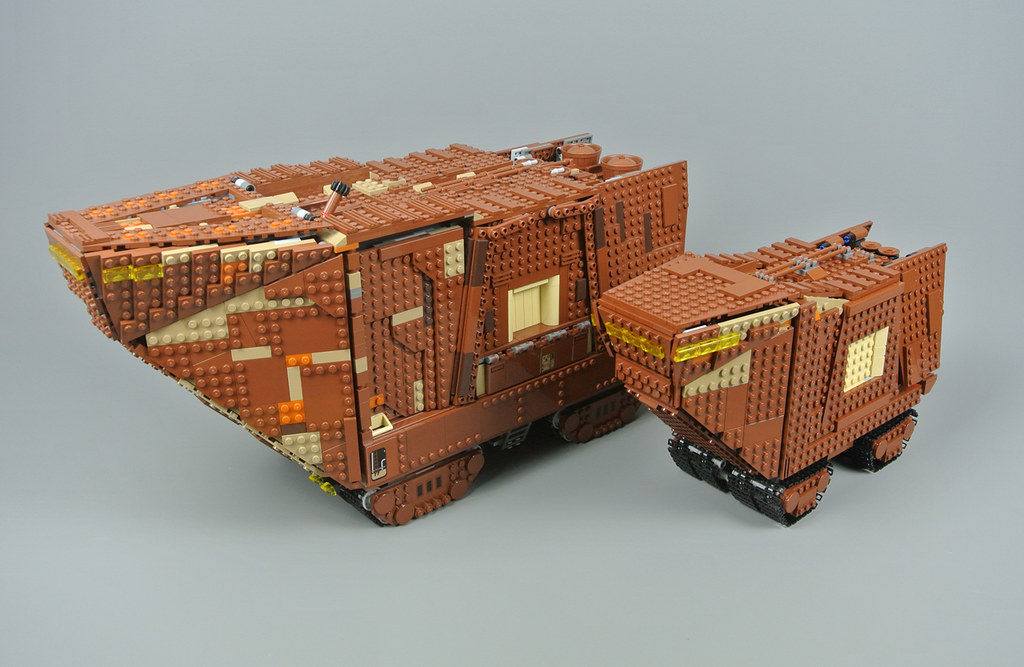 Review: 75220 Sandcrawler | Brickset: LEGO set guide database