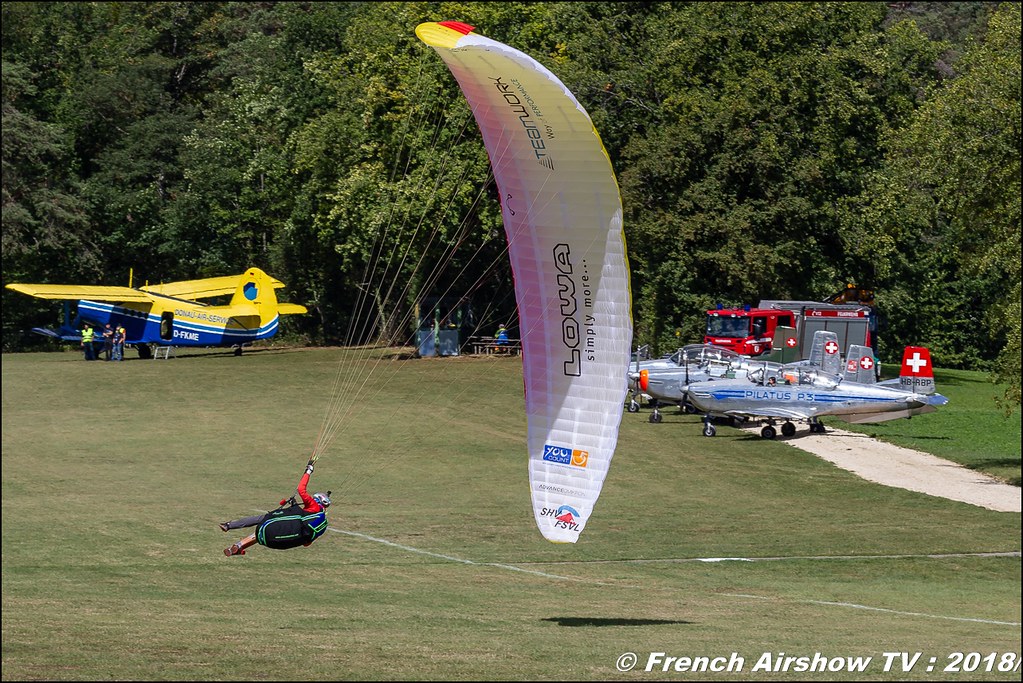 Christian parapente acrobatique Dittinger Flugtage 2018 Canon Sigma France contemporary lens Meeting Aerien 2018