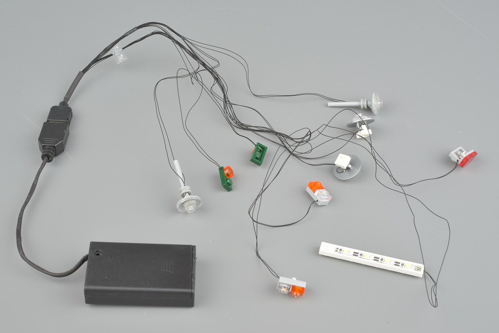Review: Lightailing LED light kit for Mini Cooper | Brickset: LEGO set