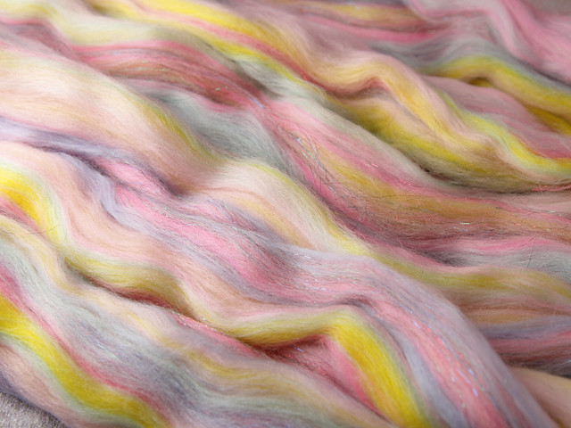 96g Rebel Blend extra fine Merino and Stellina combed top/roving spinning fibre  – ‘Cupcake’