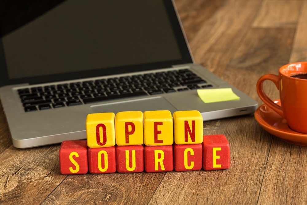 Open-Source-Yellow-Red-Web