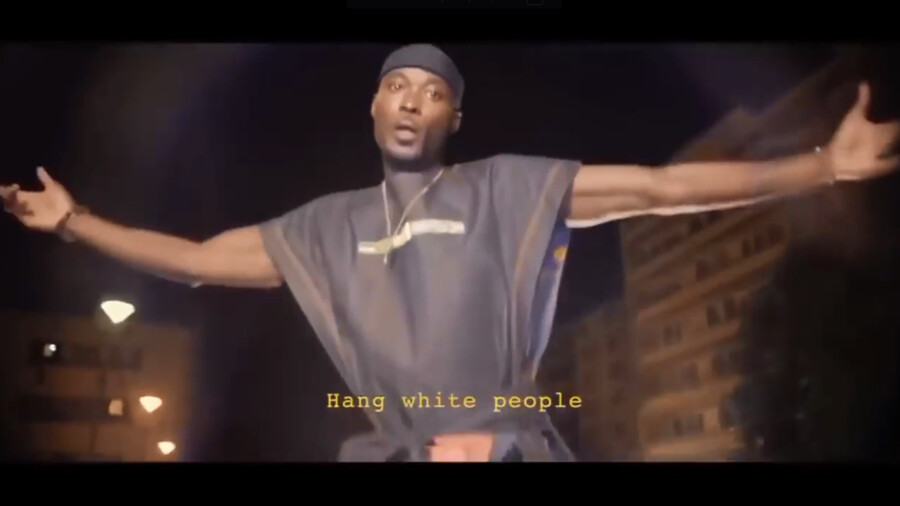 康拉德「吊死白人」影片截圖。