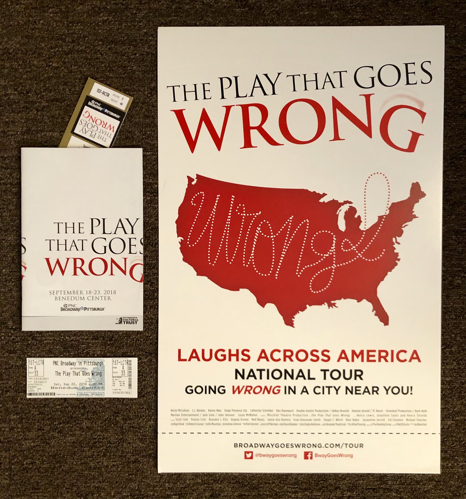 THE PLAY THAT GOES WRONG National Tour