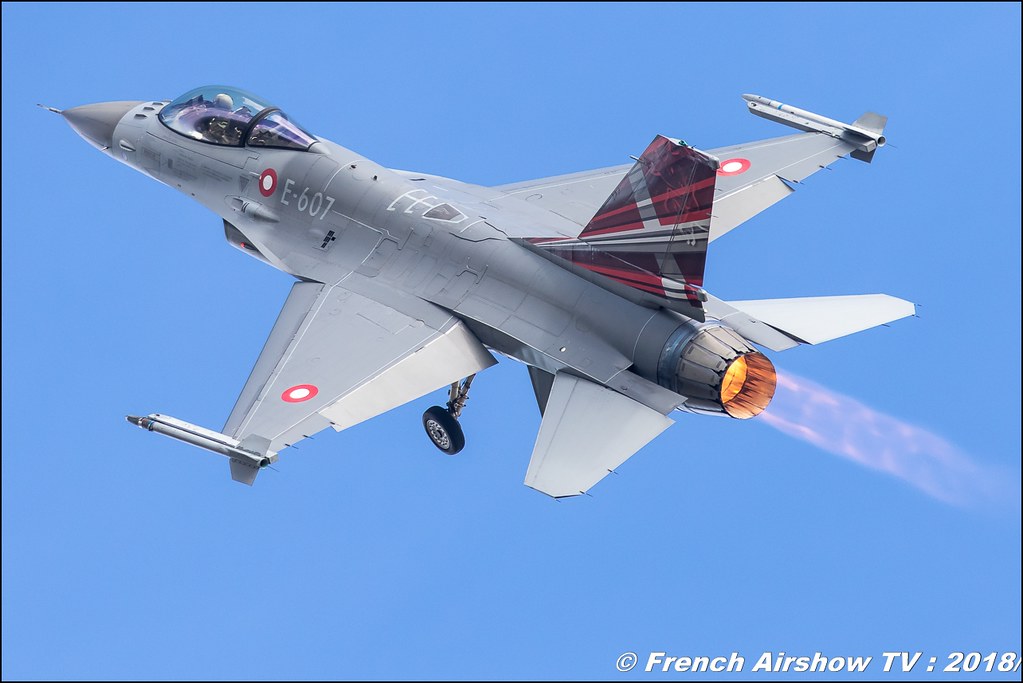 F-16AM solo display flyvevåbnet