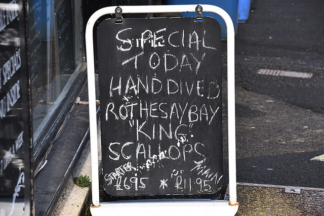 Hand dived scallops sign, Rothesay, Scotland
