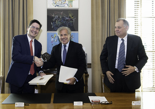 OEA y ASOBANCARIA firman acuerdo en ciberseguridad para blindar a sector financiero en Colombia