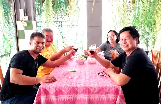 Cheers! Andy's birthday, 2018