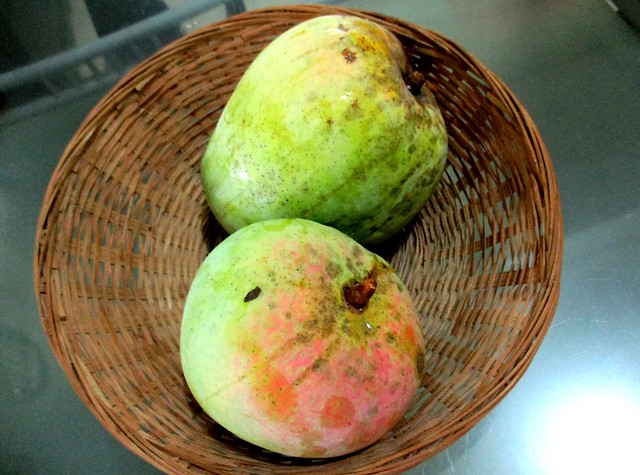 Peter's apple mangoes