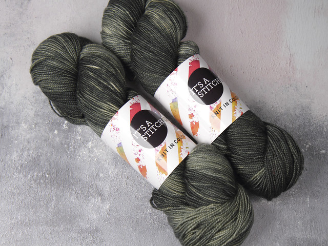 Favourite Sock – hand-dyed superwash merino 4 ply yarn ‘Gritty’