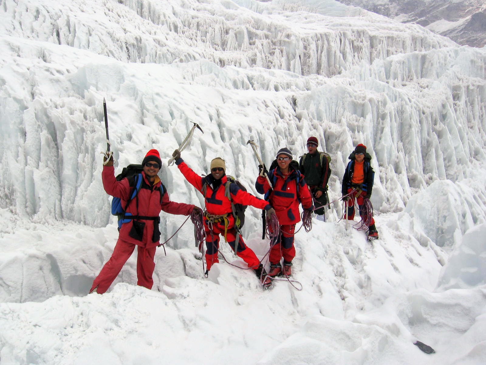 Trainees at Rathong glacier