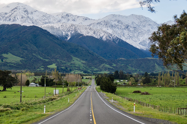 Long road in to Kaikoura