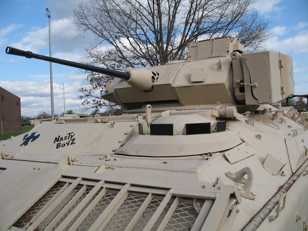 M2 Bradley turret | 3/4 view of of a U.S. M2 Bradley IFV tur… | Flickr