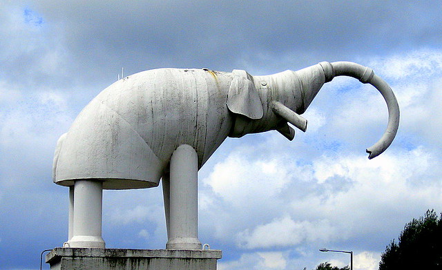 Concrete Elephant | The Camberley Concrete Elephant has been… | Flickr