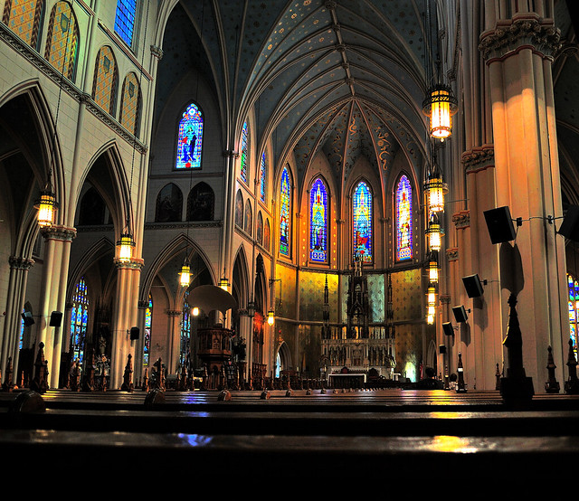 Inside St. Anne Detroit "The second oldest Catholic