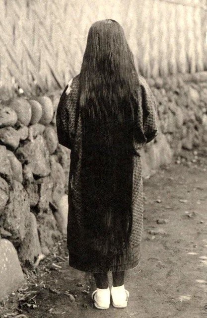 THE LONG HAIRED WOMEN OF OSHIMA ISLAND, JAPAN  Finding a 