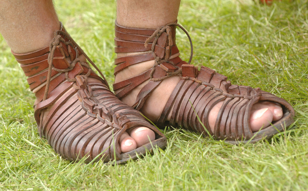 Caligae | Roman soldier's sandals. Sometimes worn with ...