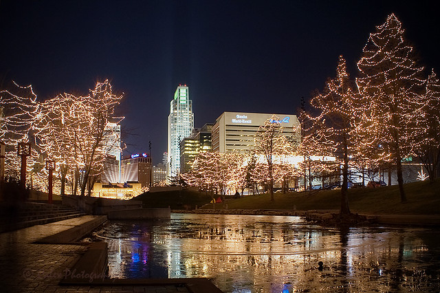 gene leahy mall omaha christmas lights lttay7 flickr gene leahy mall omaha christmas lights lttay7 flickr