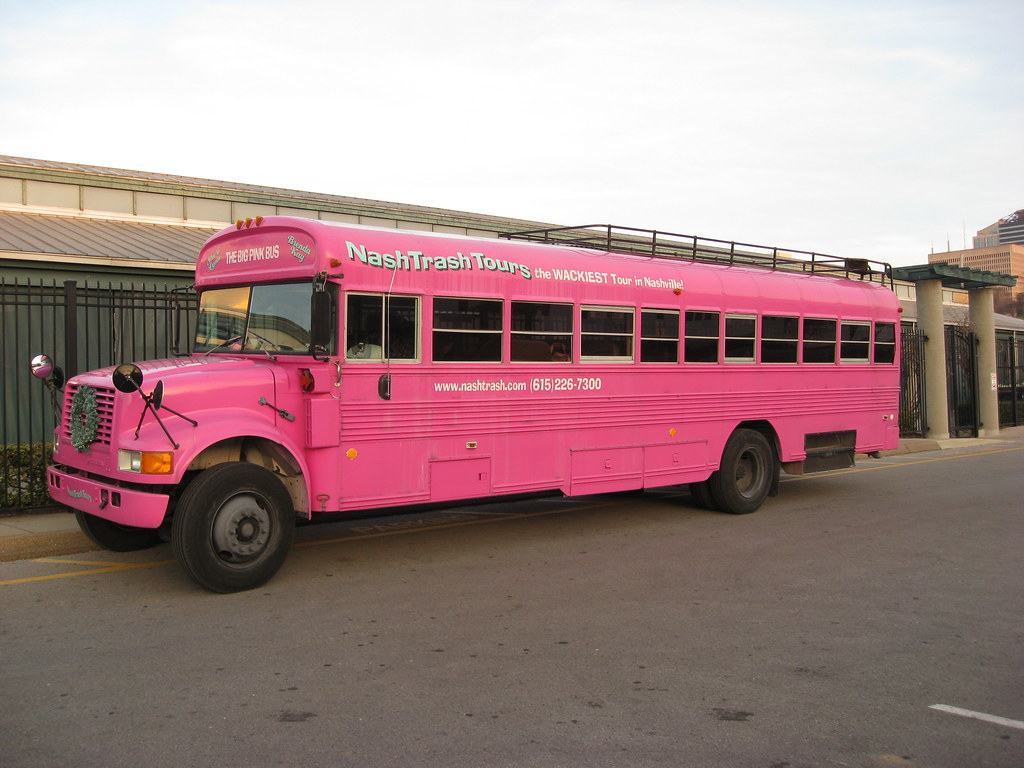 nashville tours pink bus