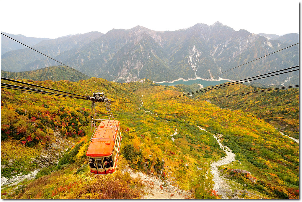 Thung lũng Tateyama vào mùa thu. Ảnh:  →最愛藍天白雲(･㉨ ･) giữ bản quyền