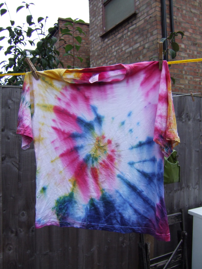 Tie Dye Tee | One of five tie-dyed shirts we made today. | Giles ...