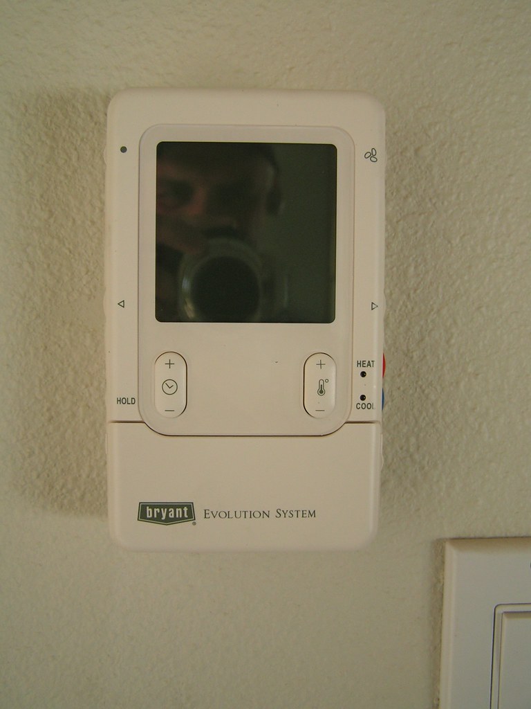 Bryant Thermostat | This is the Bryant thermostat that has b… | Flickr