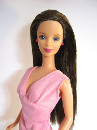 Barbie Brunette 119