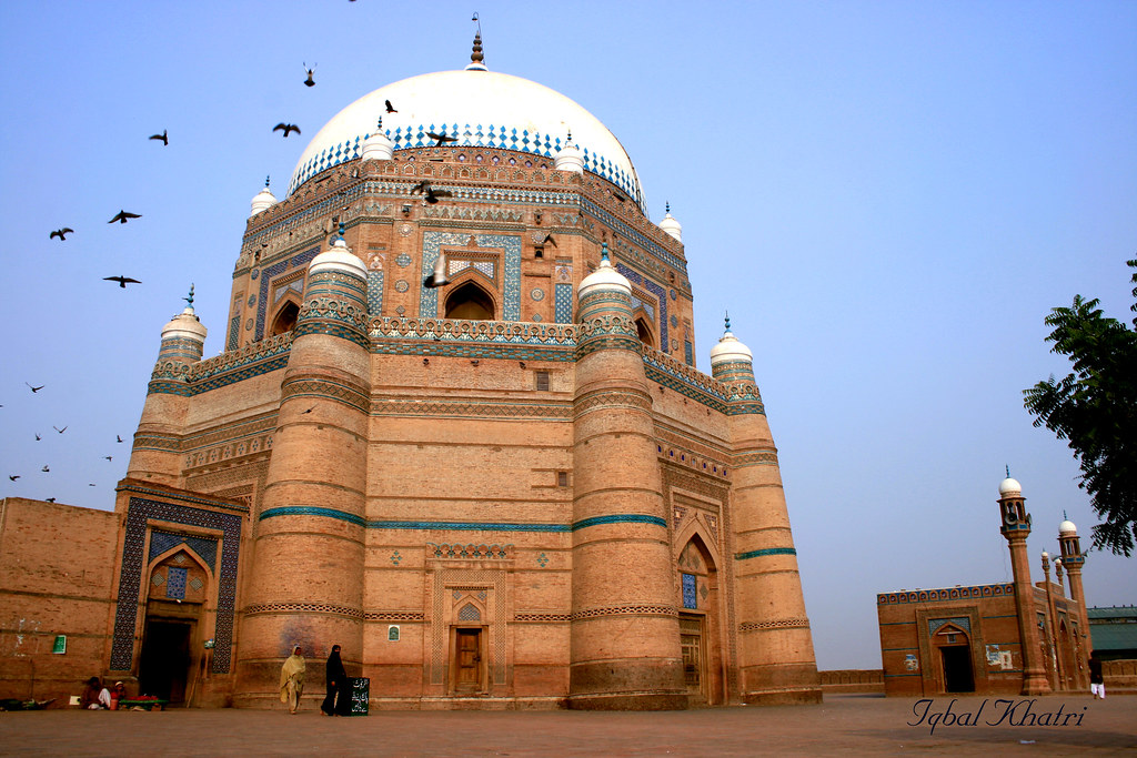 Shrine of Shah Ruknealam  Sheikh RuknudDin Abul Fath (1…  Flickr