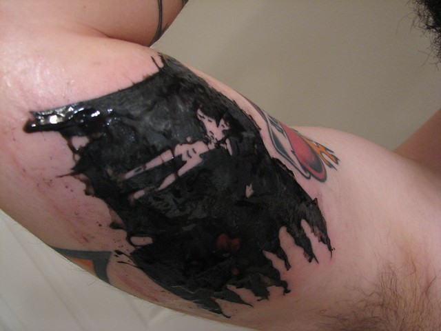 Jolly Roger Tattoo | The goopy mess that was the new ink ...