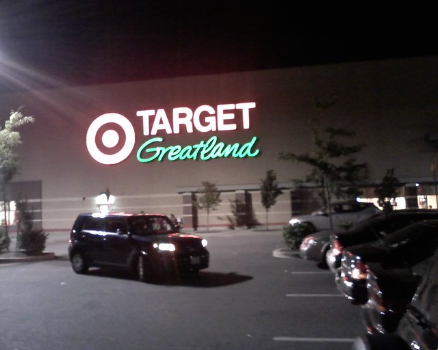 Target Greatland at Jersey City | 08-09-08_2058 | By: juancardenes@ ...