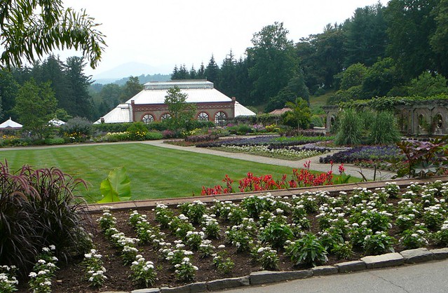 Biltmore Estate Gardens A View Towards The Conservatory An Flickr