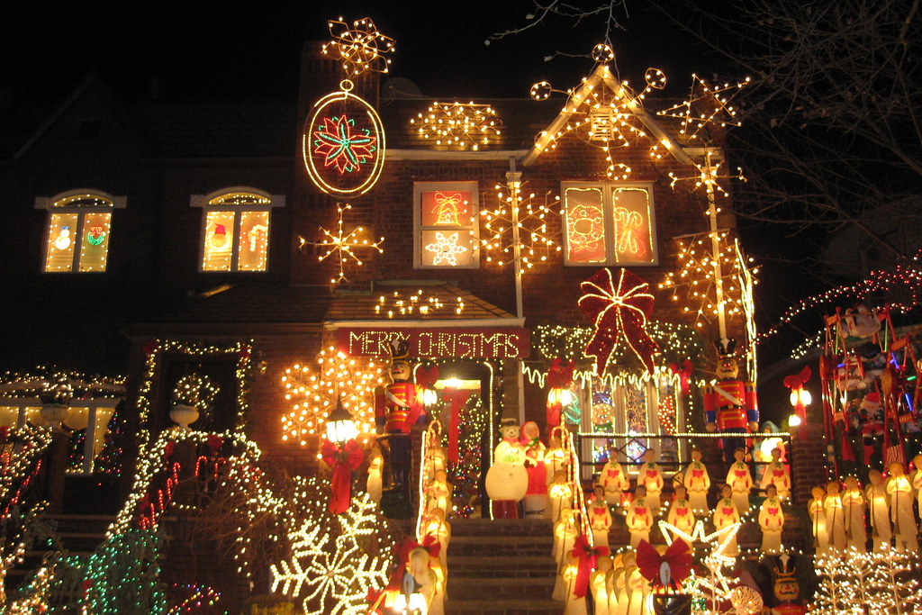 NYC  Brooklyn  Dyker Heights Christmas Lights 2008  Flickr