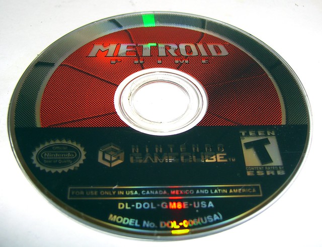 gamecube-disc-flickr-photo-sharing