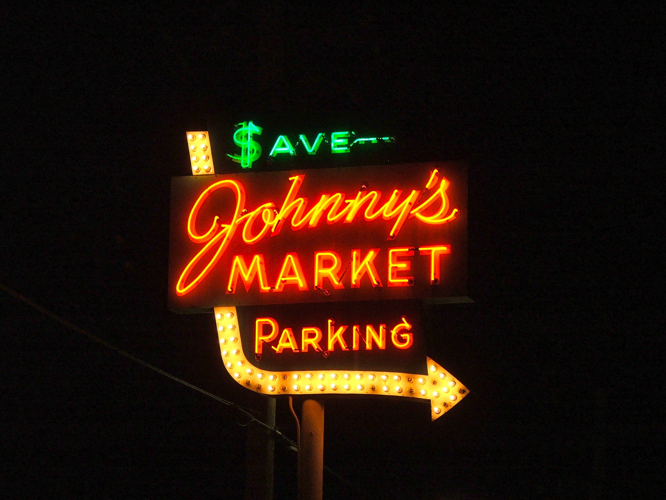 Johnny's Market - 11555 Gravois Road, Saint Louis, Missouri U.S.A. - May 3, 2008
