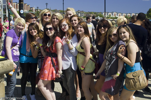 14 teenage girls pose for a group shot before heading down… | Flickr