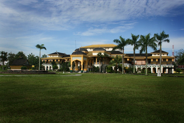 Download this Maimun Palace Medan picture