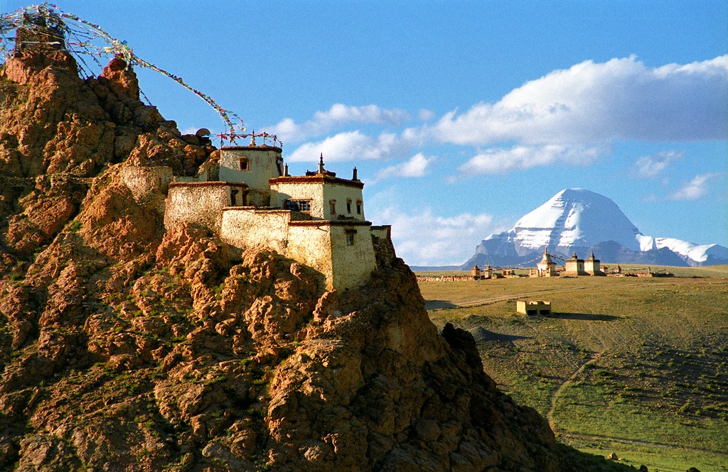Chiu (Jiu) Gonpa and Gang Rinpoche,Mt. Kailash,གངས་རིན་པོ་ཆེ།