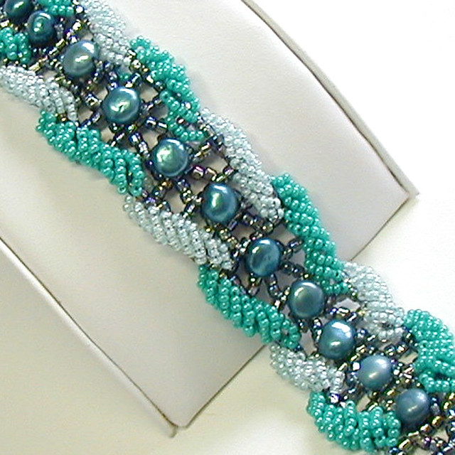 Teal Summer Days Bracelet | This is another scrumptious brac… | Flickr