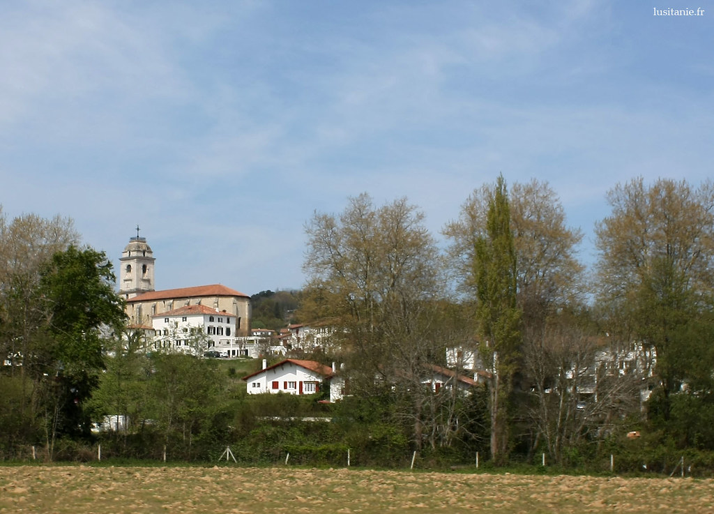 Village Basque