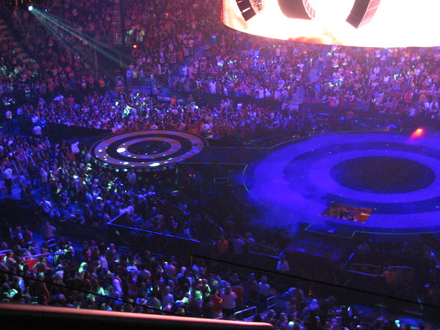 Britney Spears Concert Circus Tour, Jobing.com Arena Glendale AZ