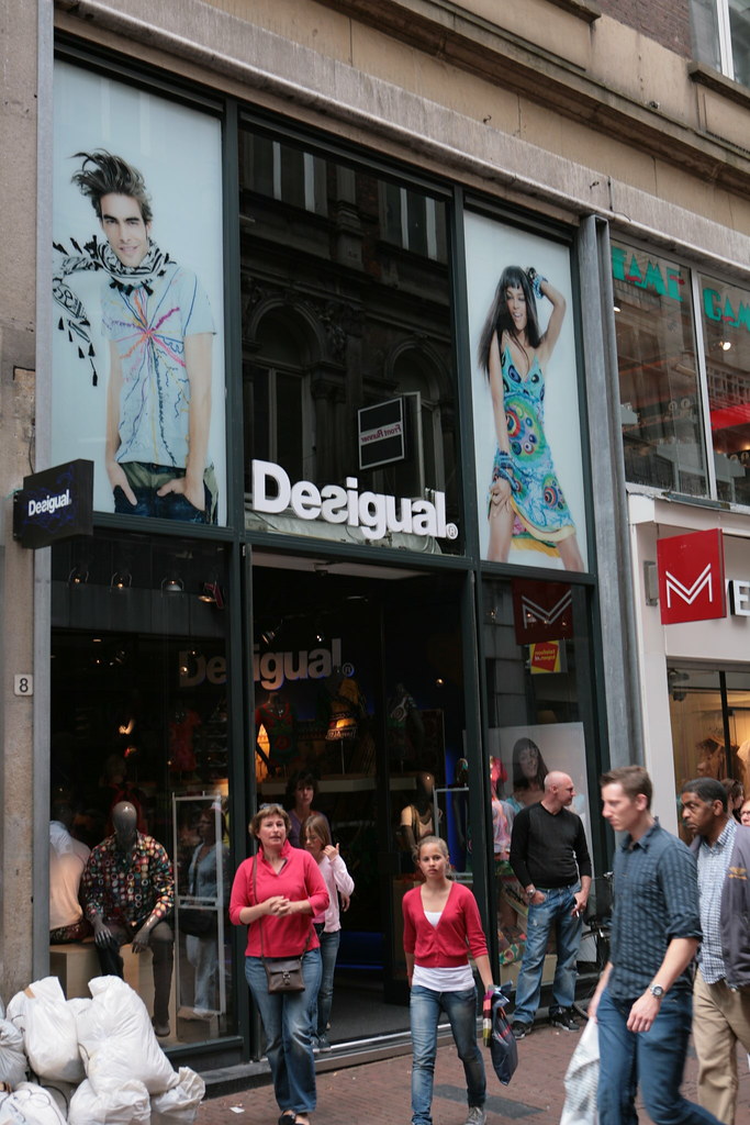 Desigual Store Amsterdam Kalverstraat | Desigual | Flickr