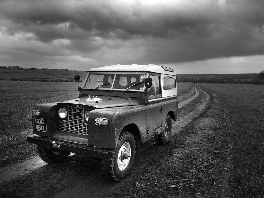 Land Rover Series 2 V8 | Somewhere offroad in Leicestershire… | Flickr