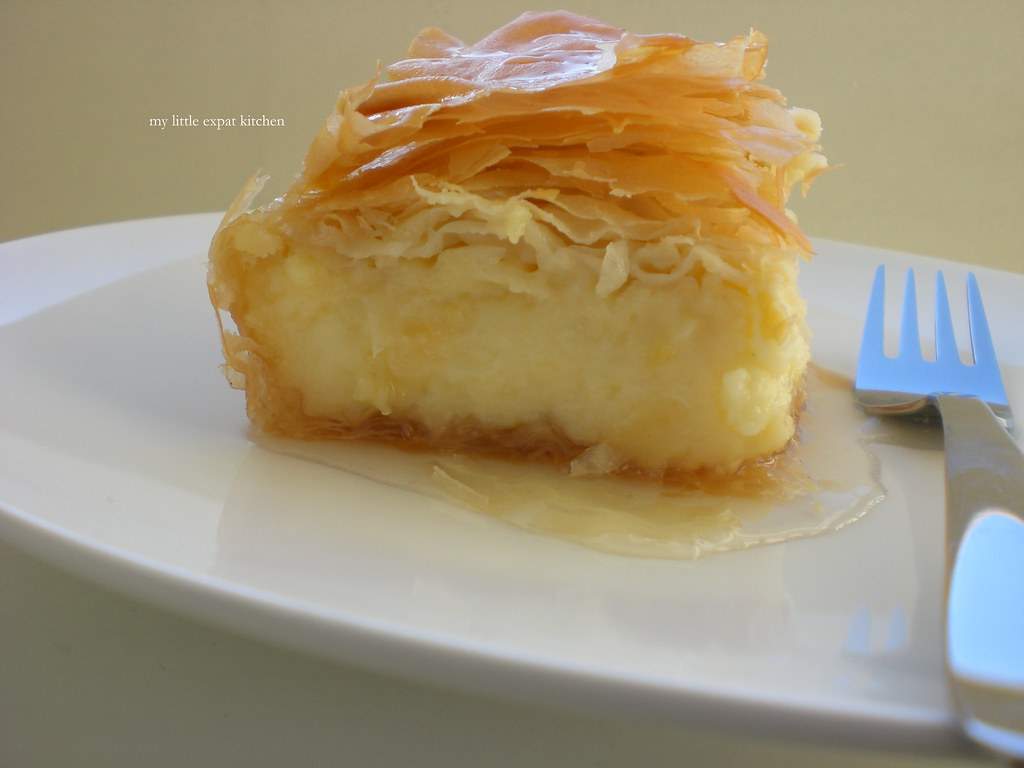 Galaktompoureko Greek dessert with phyllo, filled with p… Flickr