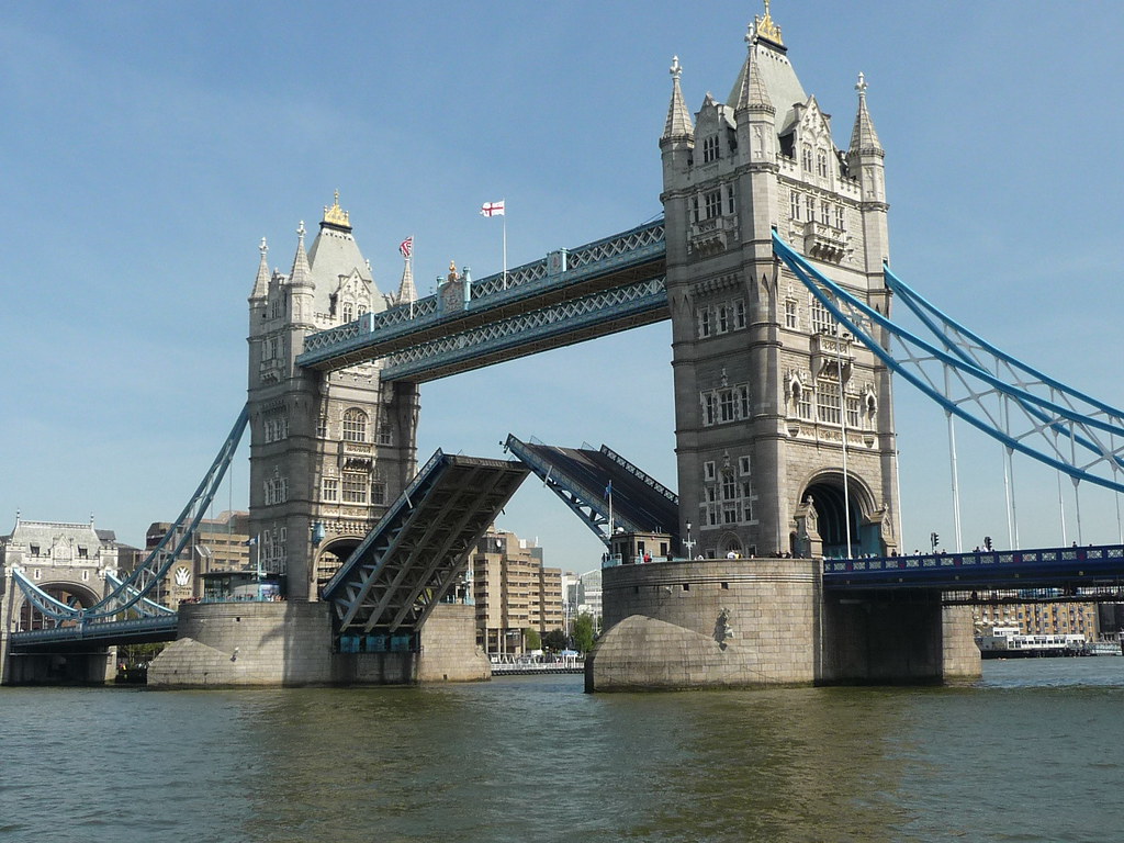 Tower Bridge, London | Tower Bridge is a combined bascule ...