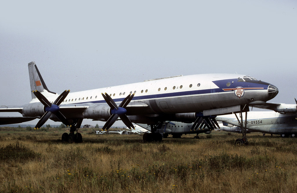 Tu-230