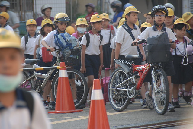頭家國民小學學生步行、騎單車上學（圖片來源：頭家國民小學）