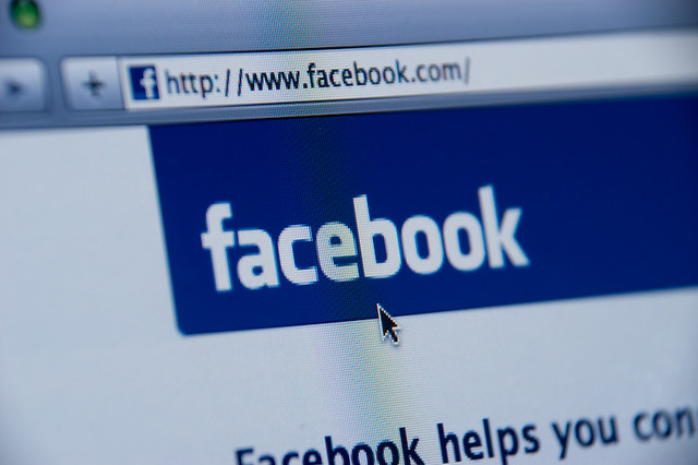 Νέος τρόπος πρόσβασης στο Facebook καταργεί τους κωδικούς πρόσβασης
