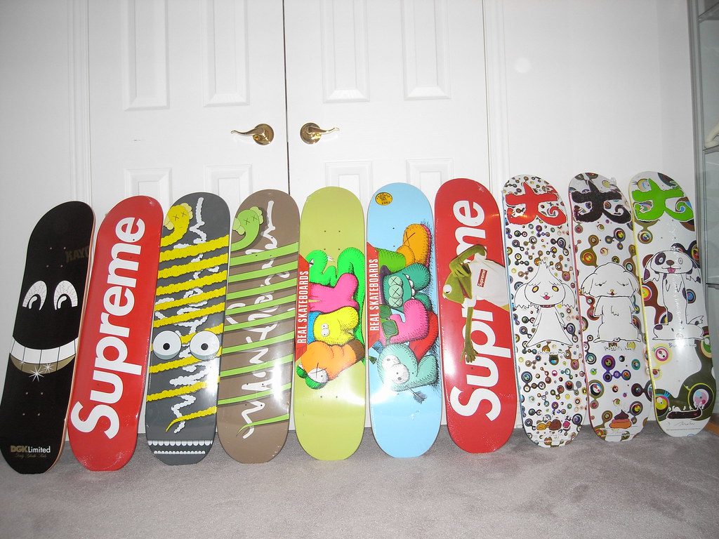 All sizes | Skateboard collection Kermit Supreme, Classic Supreme, DGK