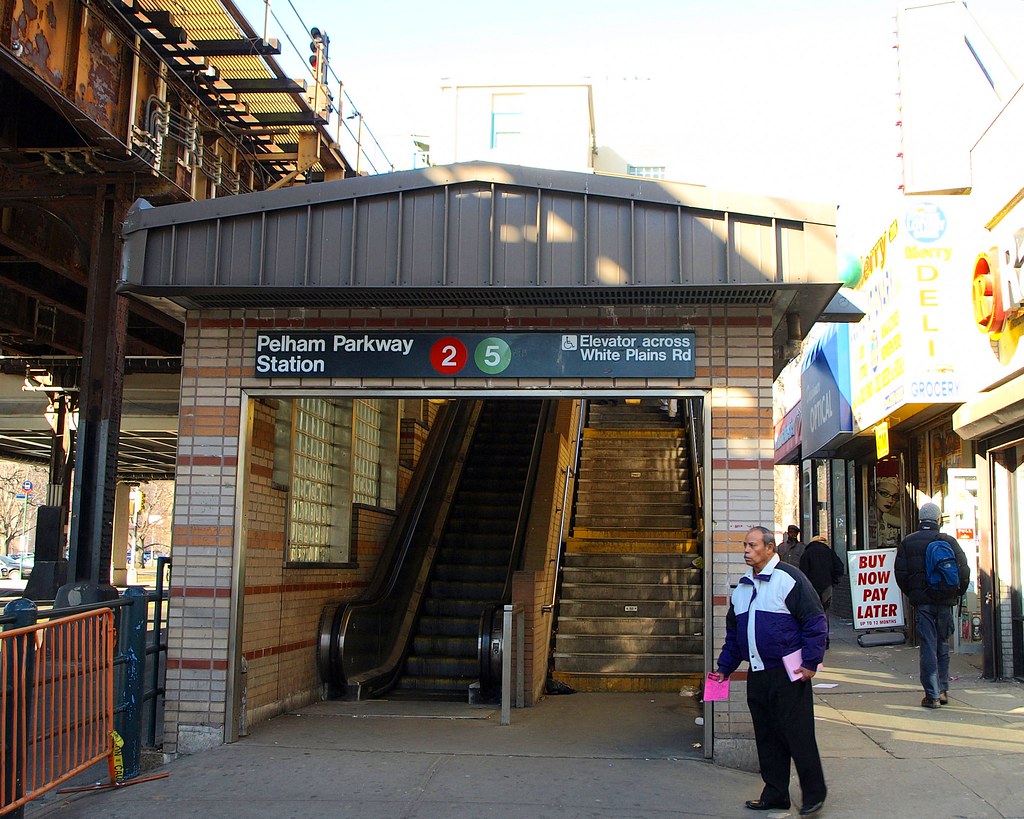 Pelham Parkway Subway Station, Bronx, New York City Flickr