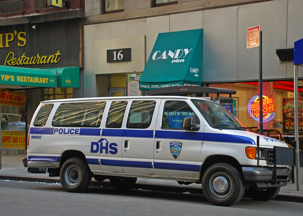 DHS Police | Dept. of Homeless Services Police Ford van in L… | Flickr