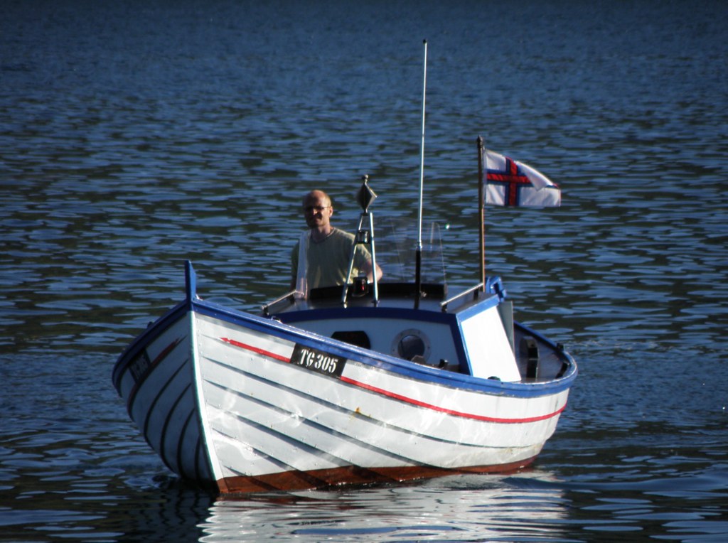 TG 305 - A Faroese Wooden Fishing Boat and the Faroese Fla 